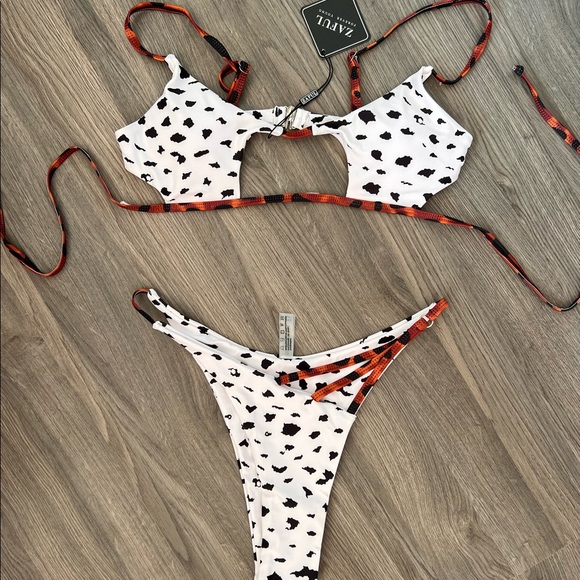 Zaful bikini size M - Picture 1 of 1